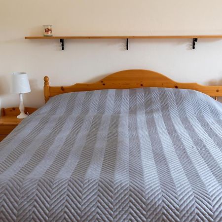דירות דצ'ין Apartman Fraise מראה חיצוני תמונה