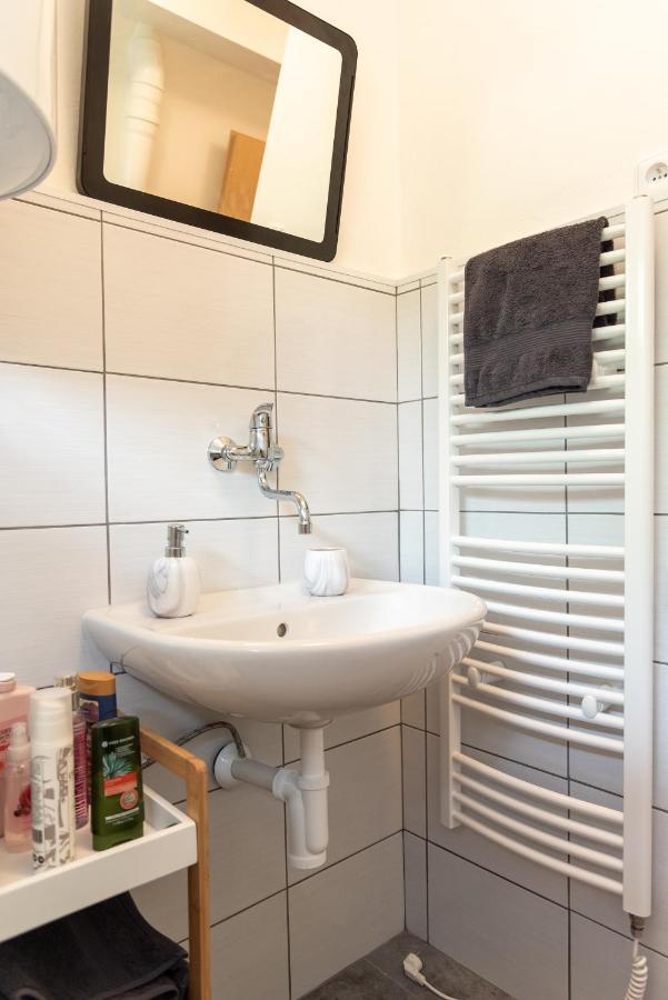דירות דצ'ין Apartman Fraise מראה חיצוני תמונה